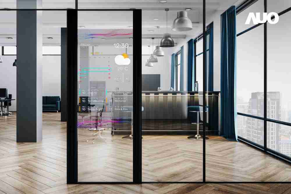 60吋Micro LED透明窗屏显示器，，可依需求调整并延伸应用于不同场域，，包括汽车侧窗或家庭玄关、、智慧橱窗、、、商业展示等面向，，，提供丰富的信息娱乐内容