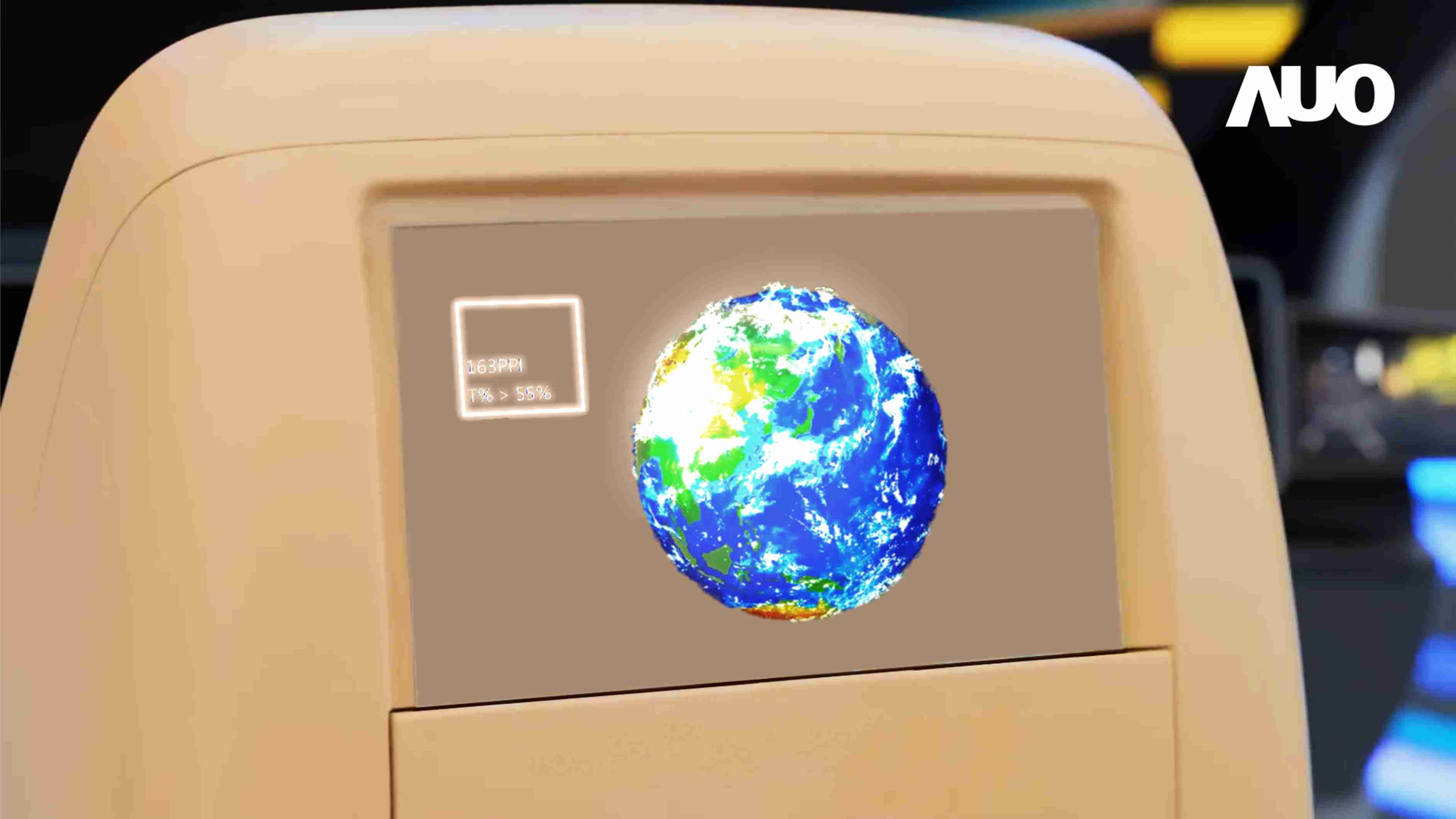 尊龙集团突破设计与制程挑战，，，，推出全球最高分辨率163ppi的13.5吋透明Micro LED面板，，并积极布局智能车市场，，，以期拓展透明显示应用的可能性