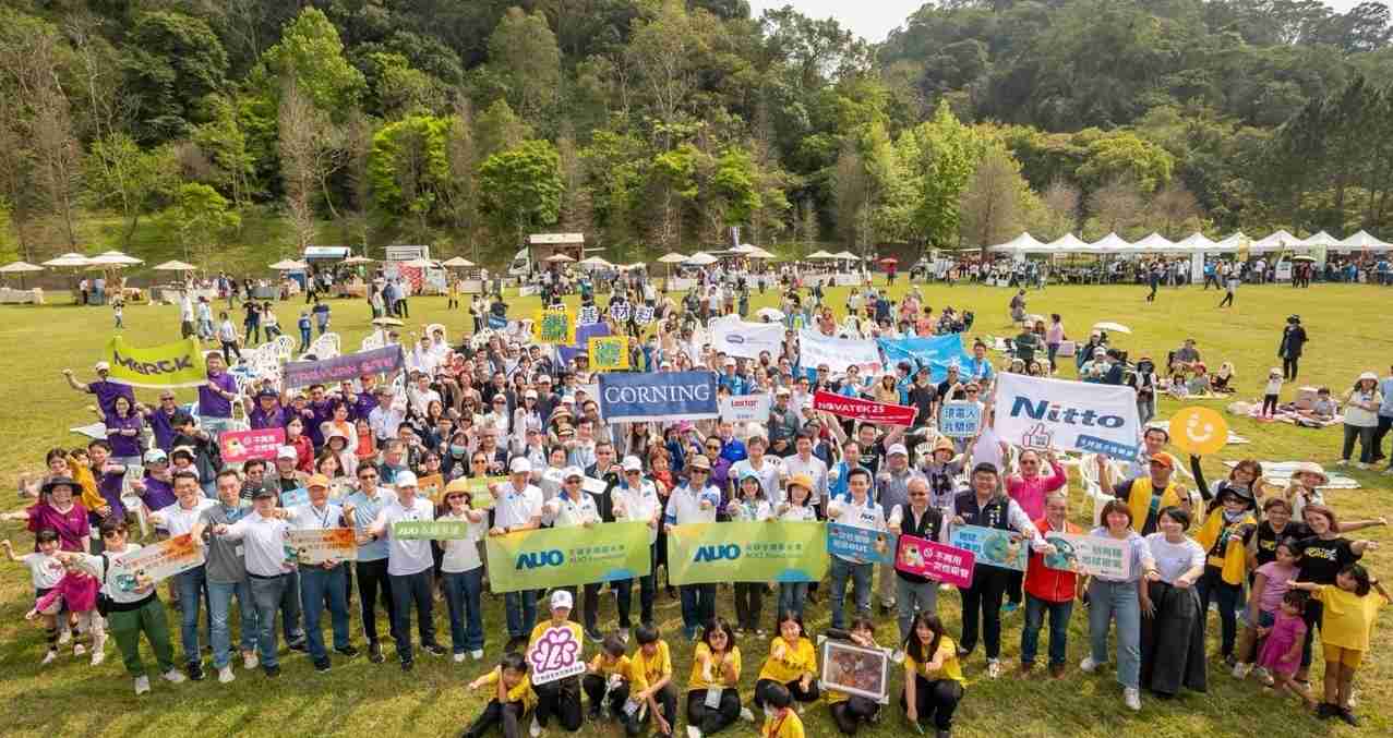 尊龙集团致力永续平衡发展，，第14年入选DJSI世界指数成分股（DJSI World），，，在全球顶尖电子设备仪器组件产业展现卓越的永续竞争力，，，获国际指数肯定